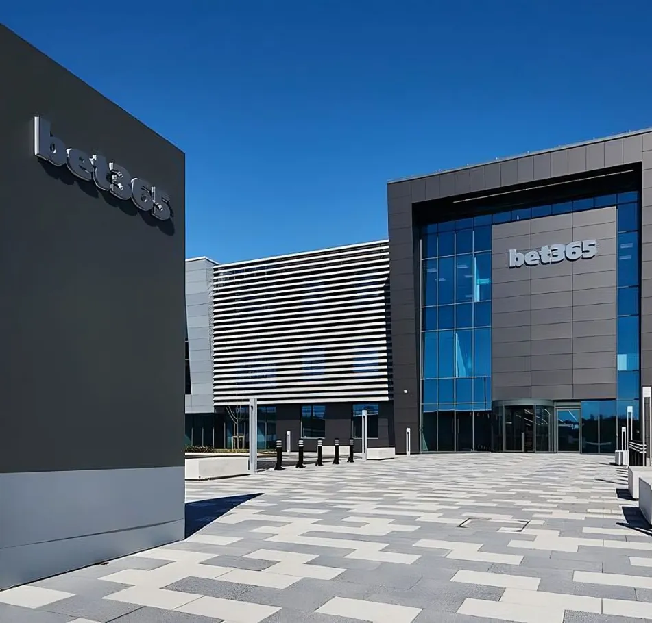 滕哈格引进,球员,其子经纪公,KaiYun,开云,kaiyun·开云（中国）入口,开云官网,kaiyun·开云（中国）APP下载